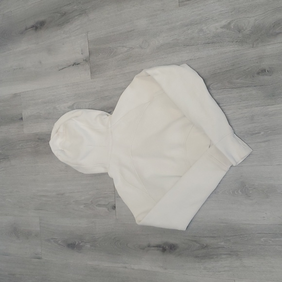 Lululemon Scuba Full Zip Cropped Jacket In Bone. Size 2 /tags removed/ - Picture 9 of 10